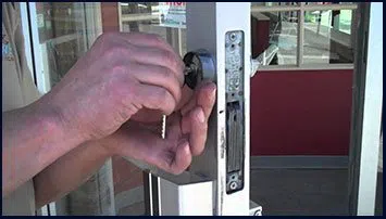 Windsor Locksmith Store Windsor, CT 860-359-9168 - new-locks-installation-commercial